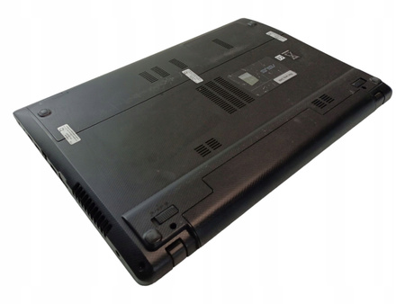 Laptop ASUS R503U AMD E2-1800|4GB RAM |500GB HDD