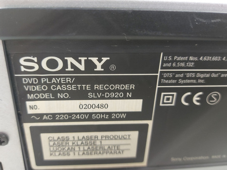 Magnetowid VHS-DVD Sony SLV-D920 N