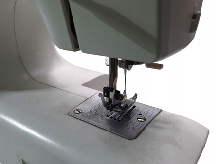 Maszyna do szycia SILVERCREST 70W SNM 33 C1