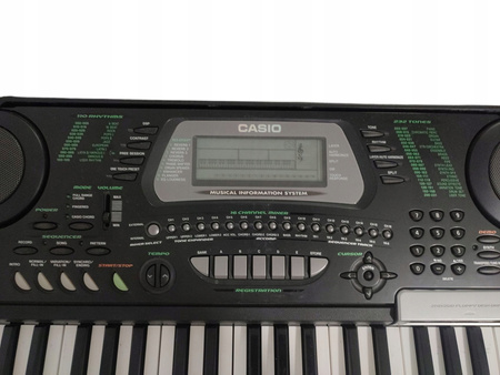 Keyboard Casio CTK-7300IN 61 klawiszy 820 brzmień 275 rytmów LCD
