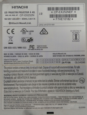 Projektor HITACHI CP-EX252N 1024x768px 2700lm