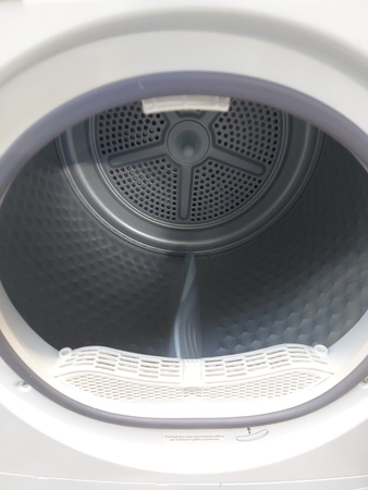 SUSZARKA DO UBRAŃ AMICA ADW83LICIBT 8KG