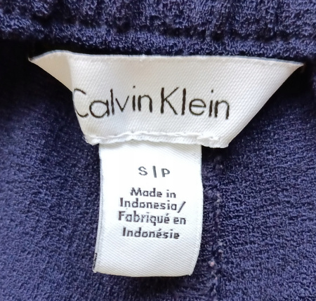 SPODENKI DAMSKIE CALVIN KLEIN ROZMIAR S FIOLETOWE