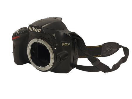 Aparat lustrzankowy Nikon D3200 BODY CMOS DX 24,2 MP