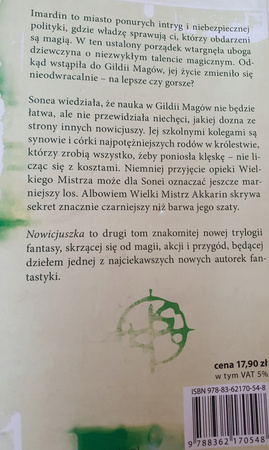 Nowicjuszka. Trylogia Czarnego Maga. Księga 2