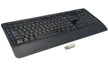Klawiatura bezprzewodowa Microsoft 3050 QWERTY czarna