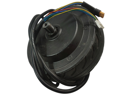 SILNIK Z OPONĄ HHJ25NT24V1802072137 D CAVION GO HULAJNOGA