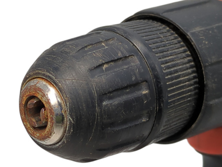 WKRĘTARKA AKUMULATOROWA BLACK+DECKER 18V BCD 700S