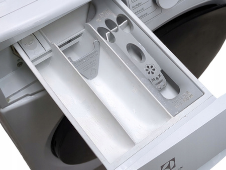 Pralka Electrolux 600 SensiCare EW6F2497P 9kg 1400 obr/min Klasa A