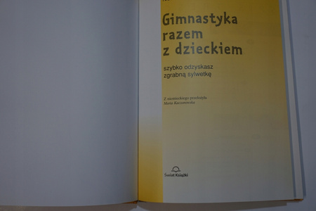 Gimnastyka razem z dzieckiem Nicola Willand