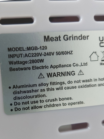 Elektryczna maszynka do mielenia mięsa MGB-120 2800W